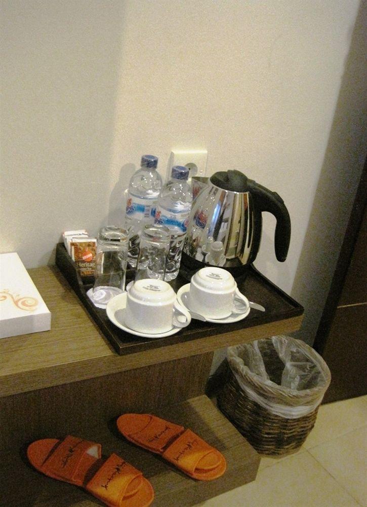 Jentra Dagen Hotel Malioboro Yogyakarta Exteriör bild