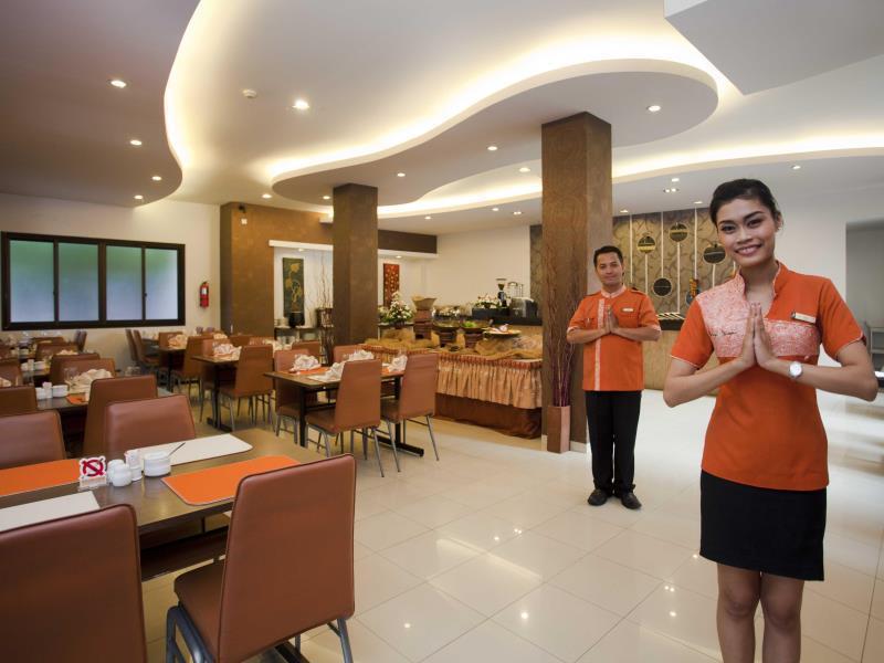 Jentra Dagen Hotel Malioboro Yogyakarta Exteriör bild